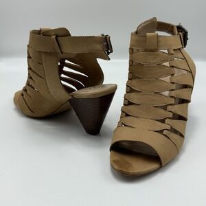 Vince Camuto Womens‎ 9 Suede Leather Peep Toe Shoes High Heel Block Buckle Strap